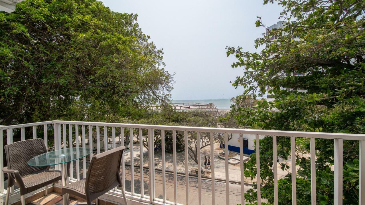 Hollywood Beach Suite Cartagena Exterior photo